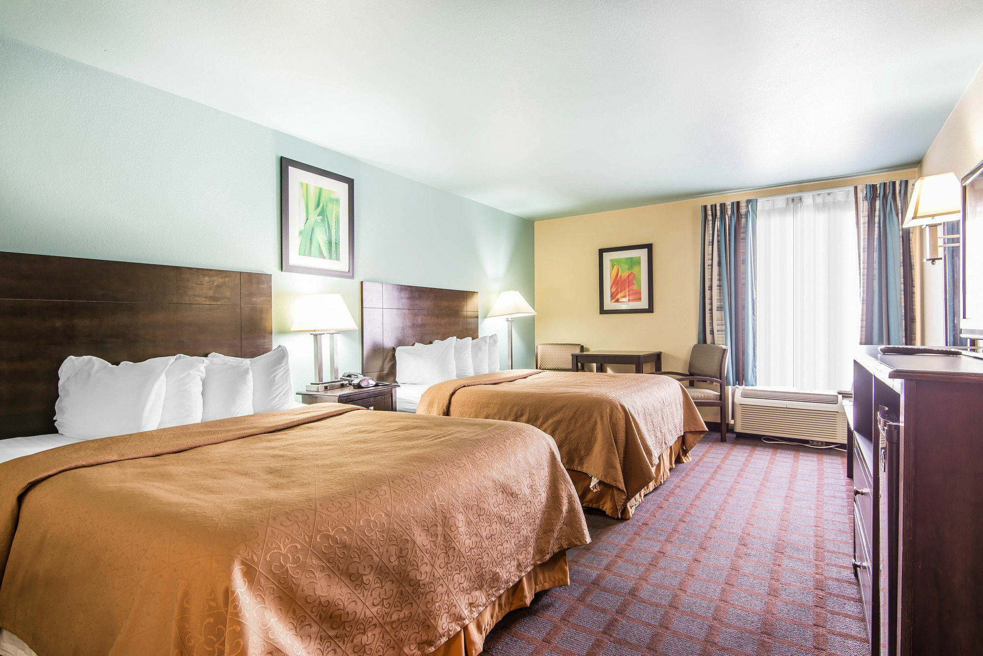 Surestay Plus Hotel By Best Western Blue Springs Exterior foto