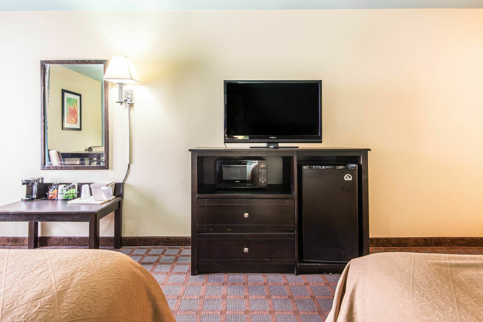 Surestay Plus Hotel By Best Western Blue Springs Exterior foto
